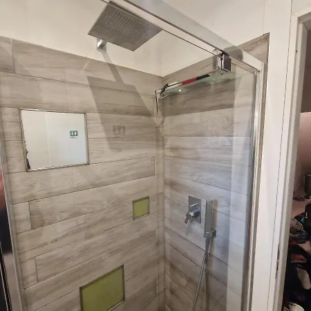 Popartapp Apartment Florence